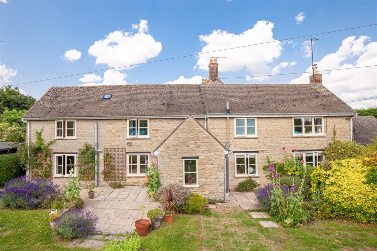 Images for The Ridings, Stonesfield, Witney
