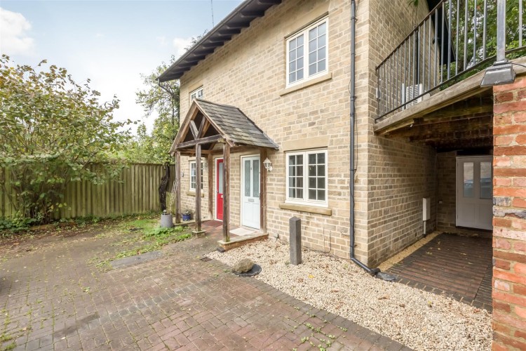 Images for Station Cottages, Long Hanborough, Witney